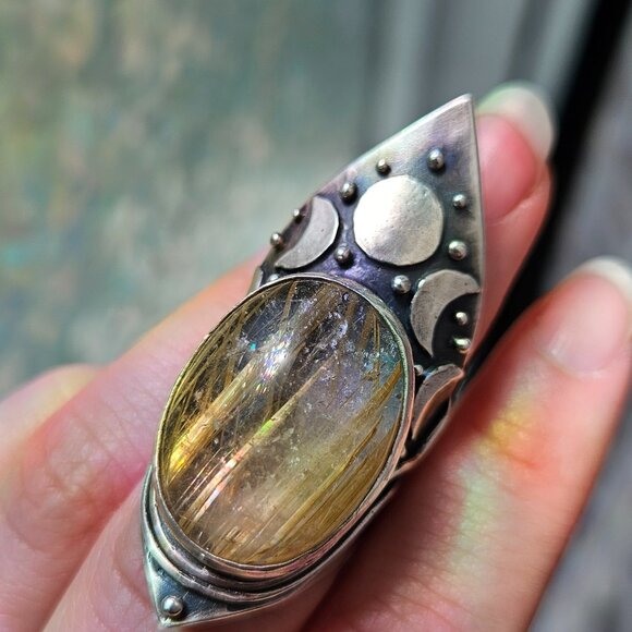 Acid Queen Moon Shield Ring - rutilated quartz size 7 - Picture 5 of 5